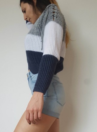 /products/svetr-crop-blue/