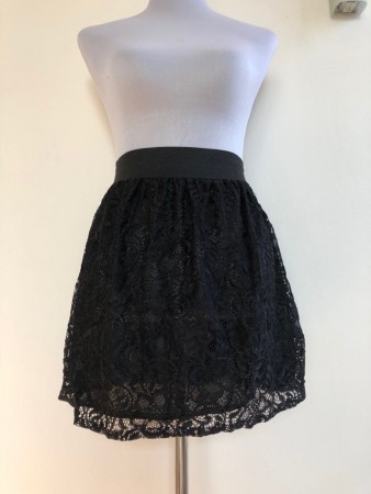 /products/krajkova-sukne/