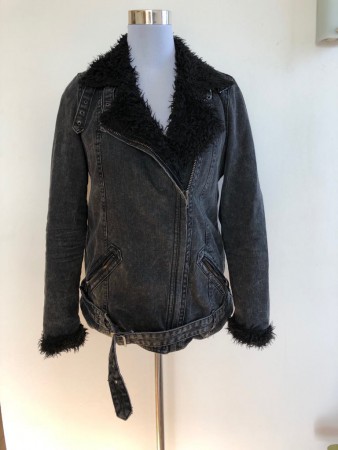 /products/dzinova-bunda-biker/